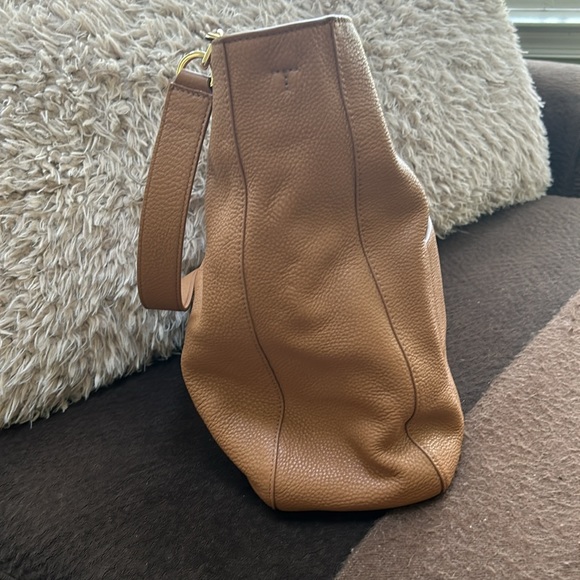 Tory Burch leather handbag - Picture 2 of 5